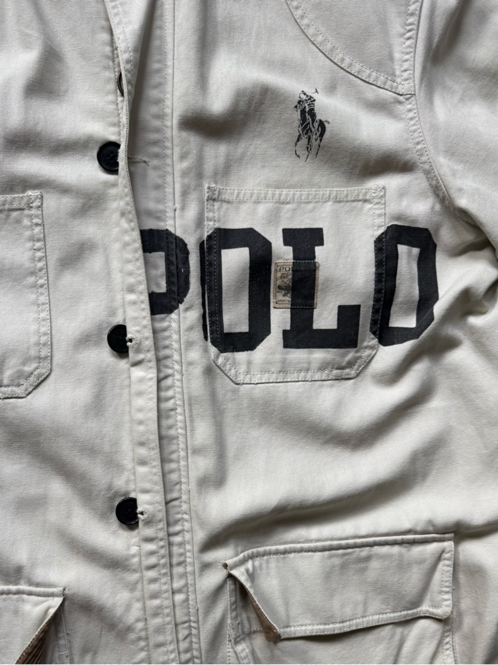Polo Ralph Lauren trench coat, Front logo, single vent,Brass detailing,
Size - L - Picture 10 of 14